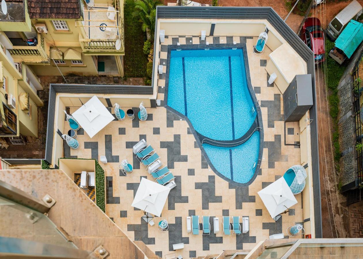 Regenta Central Imperial Candolim Goa Екстериор снимка